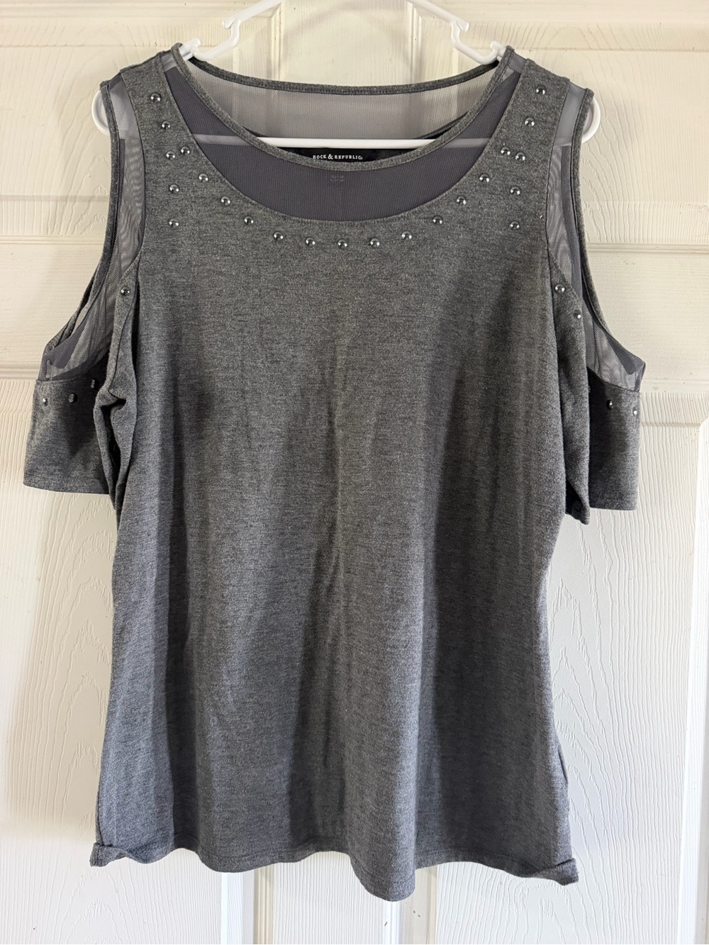 Rock & Republic Gray Cold-Shoulder Studded Knit Tank